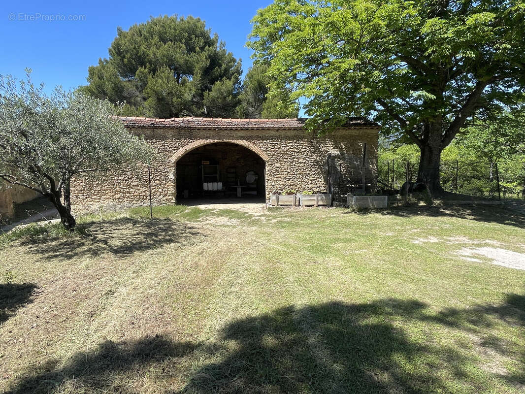 Maison à VAISON-LA-ROMAINE