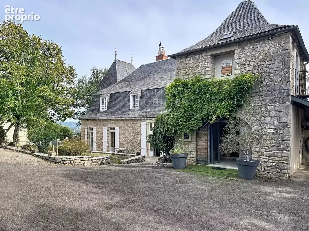 Propriété historique château du xviie - martel - photo 38