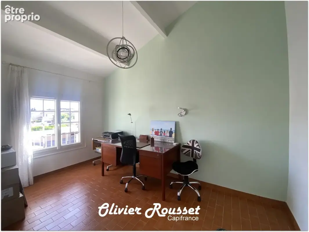 Béziers — Maison T6 de 126 m² avec terrasse et garage, quartier calme - photo 9