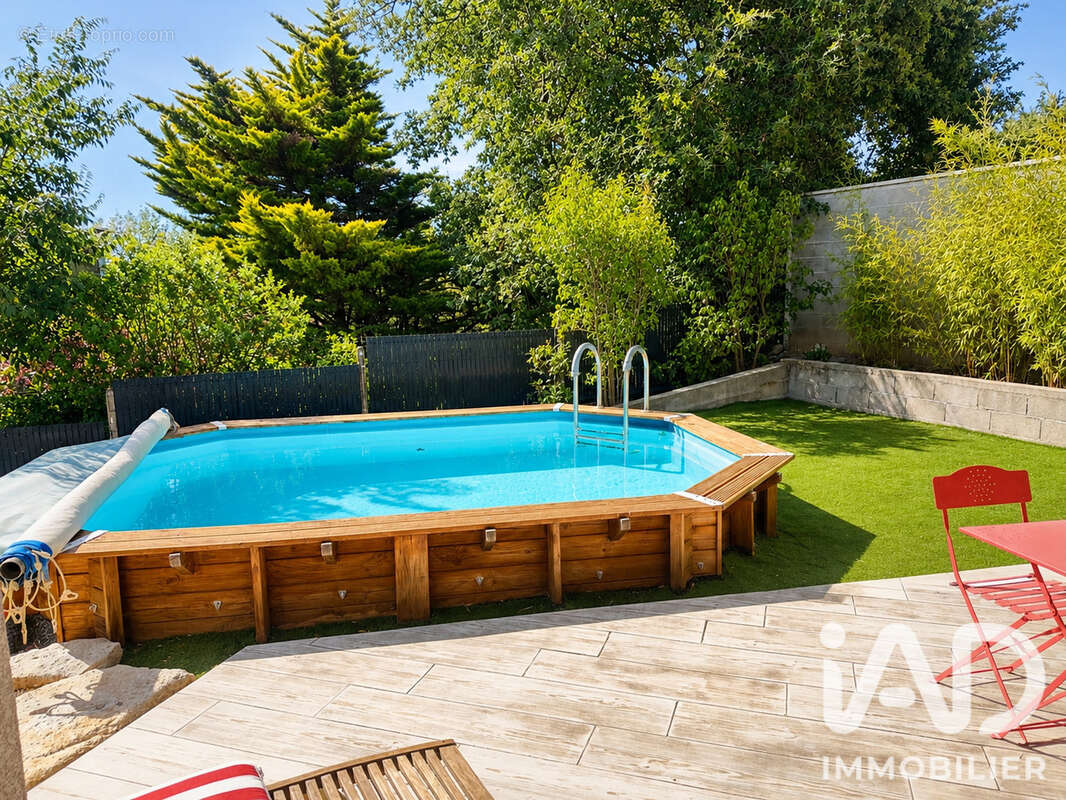 Maison 106 m² à Pont-Saint-Esprit  - photo 5