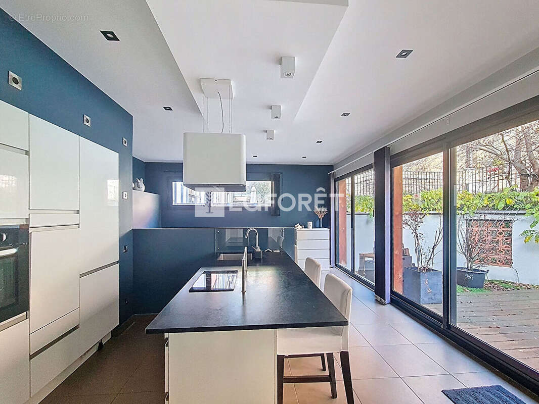 Maison à CALUIRE-ET-CUIRE