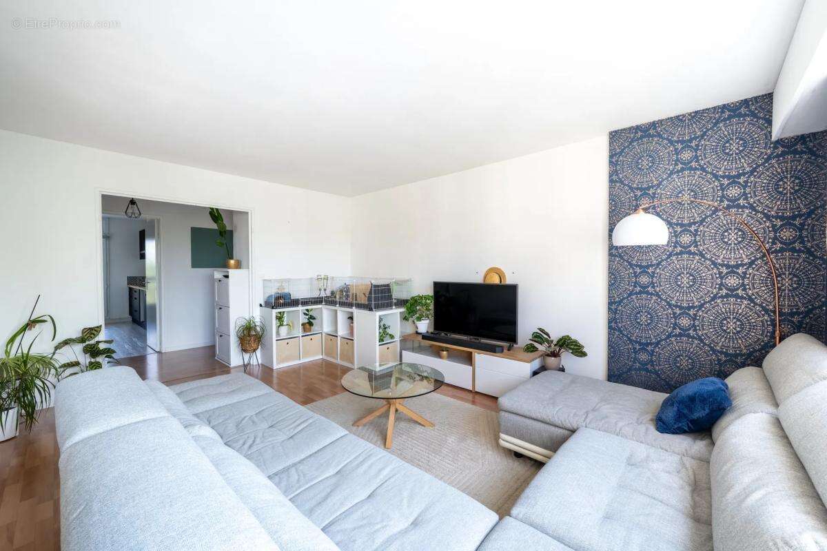 Appartement à SAINT-OUEN-L'AUMONE