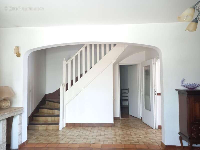 Maison à vendre 7 pièces VILLEFRANCHE DE ROUERGUE (12) - photo 9