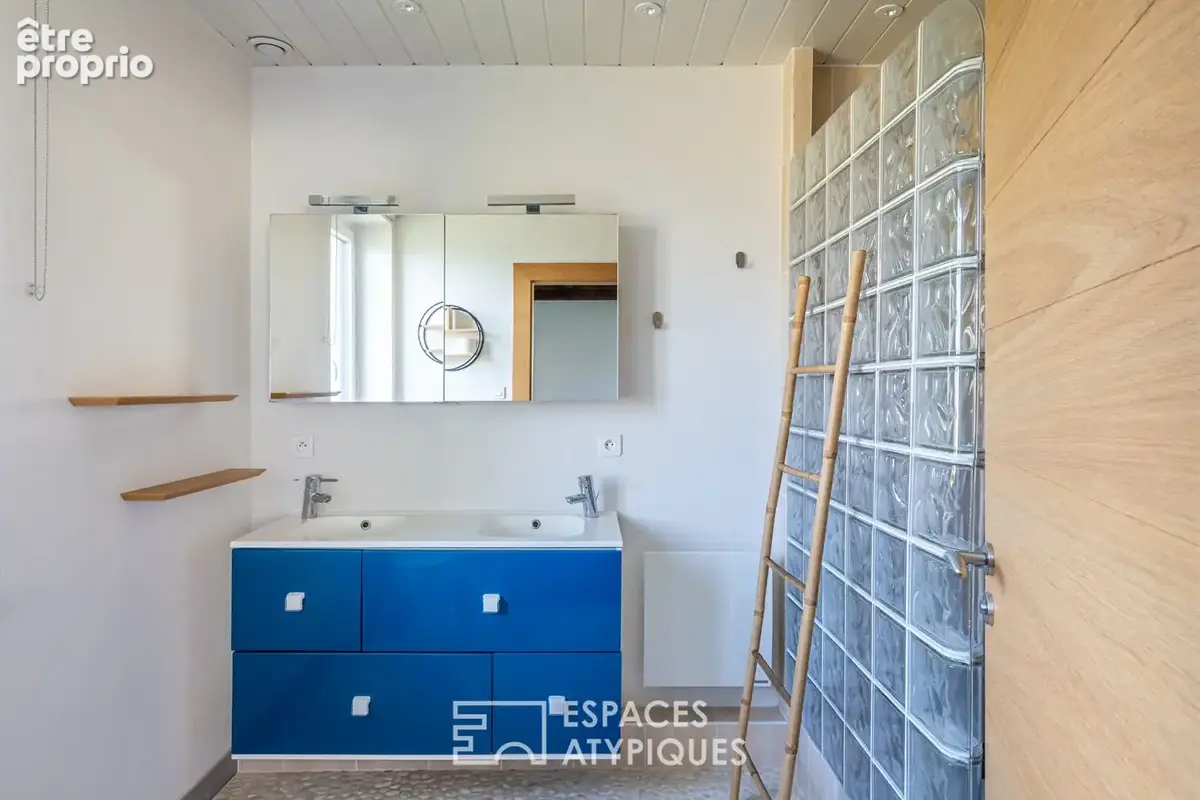 Maison de caractère avec piscine et jardin arboré - photo 13