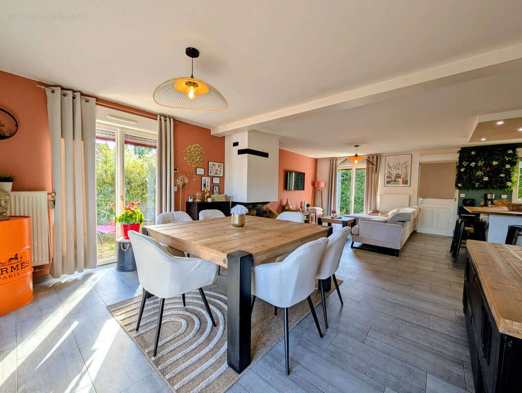 Photo 8 - Maison à VAUDRICOURT