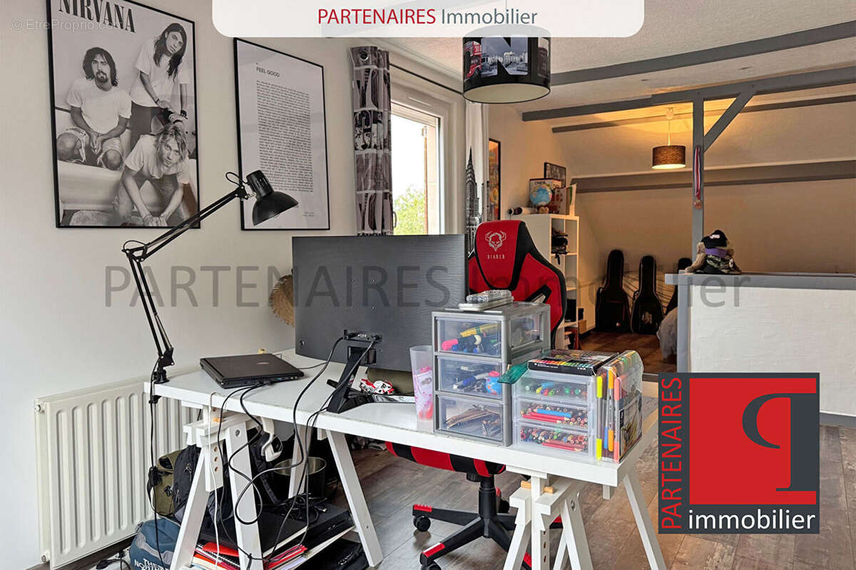 Maison à BOIS-D'ARCY