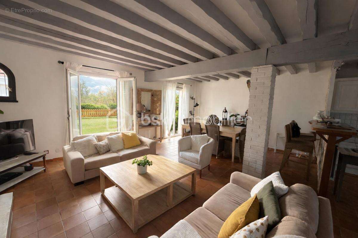 Maison familiale avec piscine chauffée! - photo 2