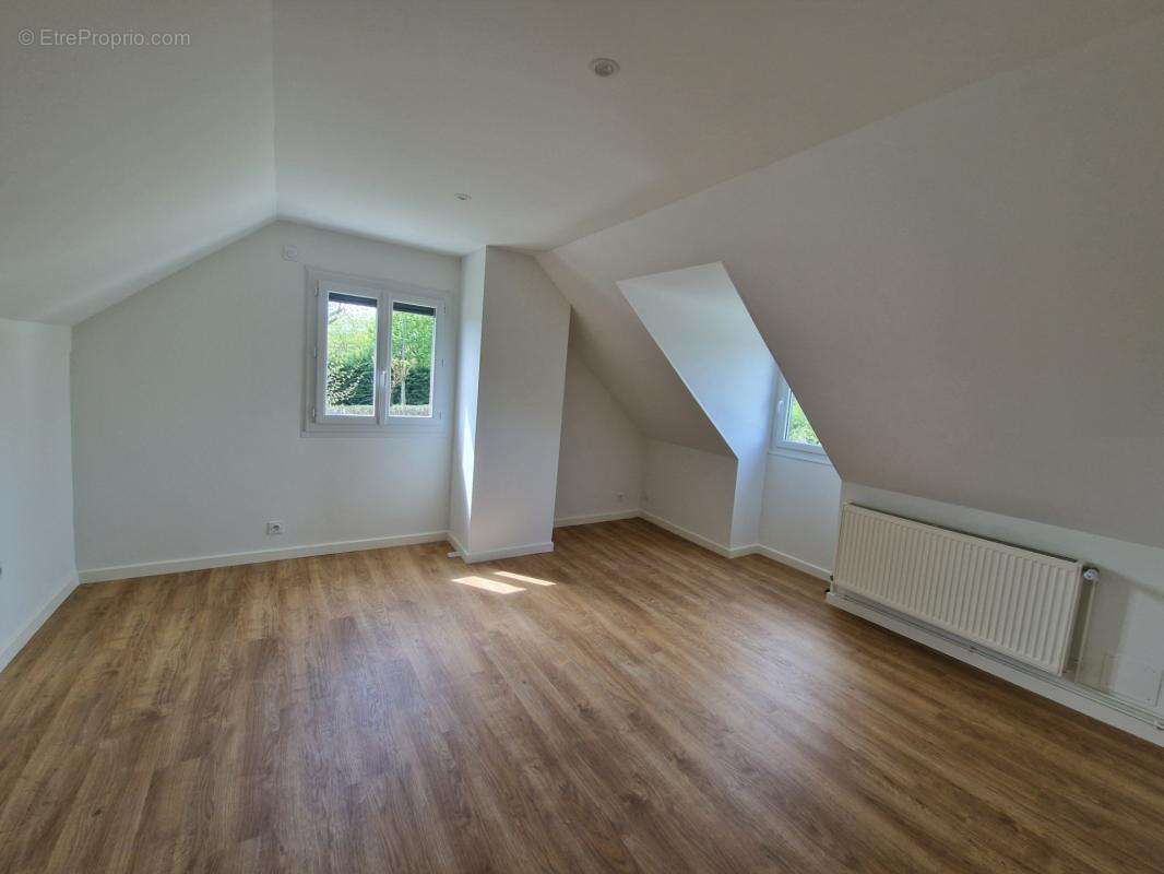 Maison entièrement rénovée 5 pièces CHATEAUDUN (28) - photo 8