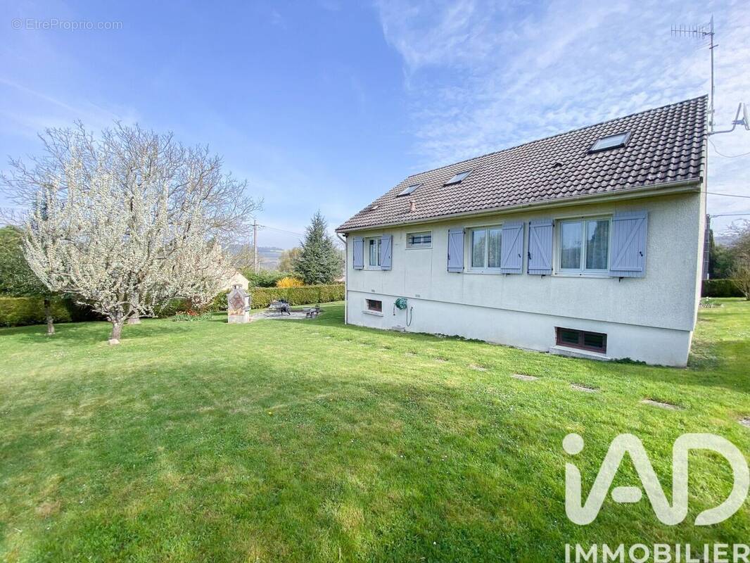 Photo 1 - Maison à NOGENT-L'ARTAUD