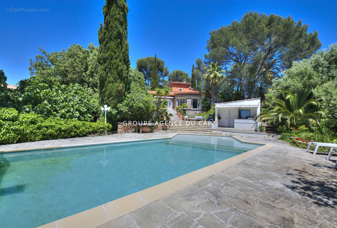 Maison à SAINT-RAPHAEL