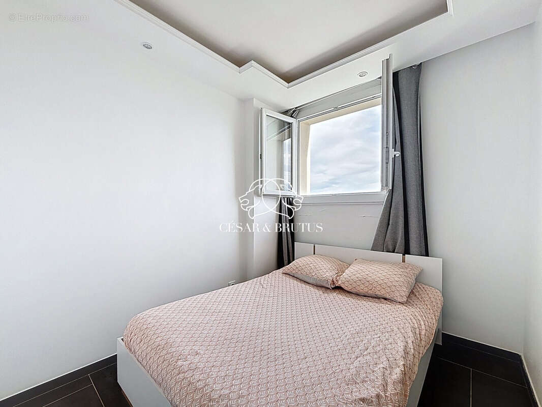 Appartement à LA MULATIERE
