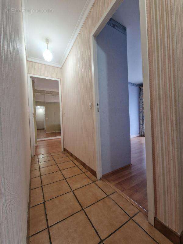 Appartement à VAIRES-SUR-MARNE