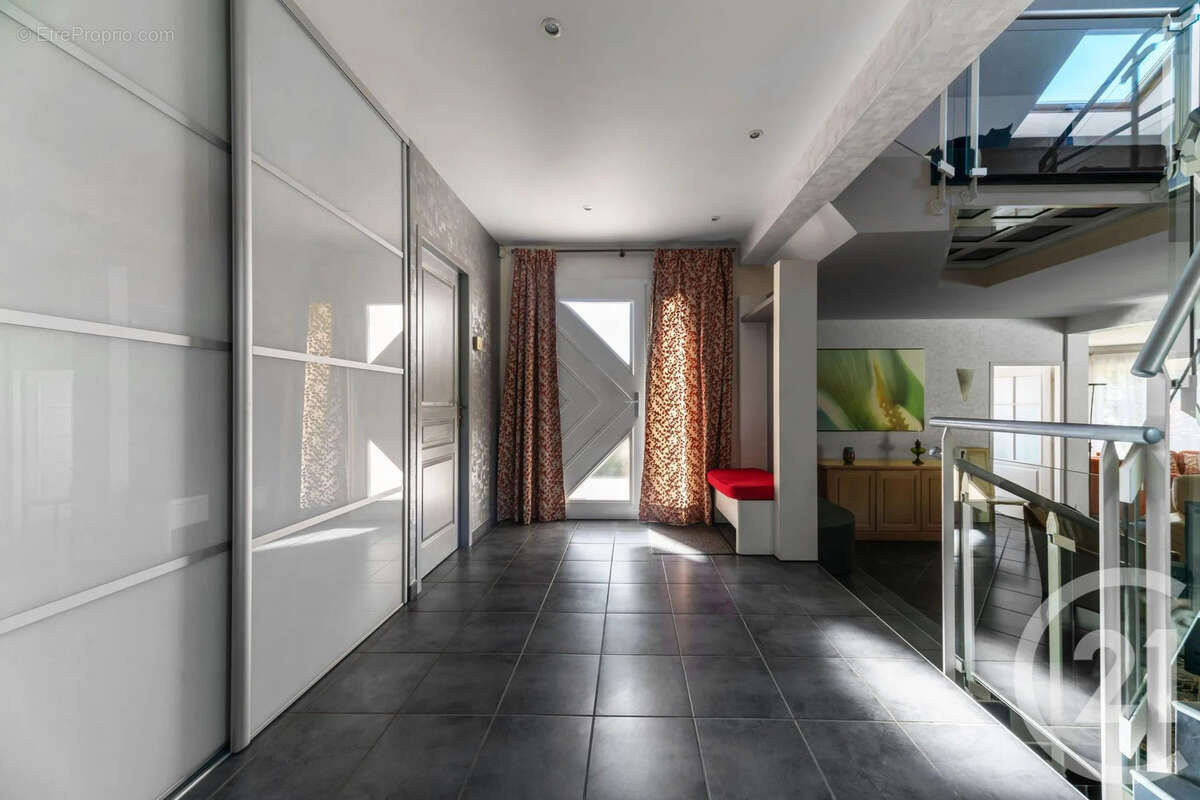 Maison à BELLERIVE-SUR-ALLIER