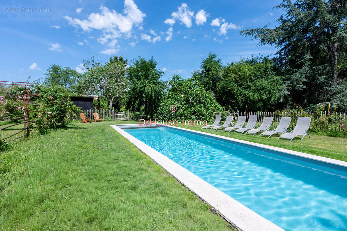 Maison 600 m² à Saint-Emilion  - photo 49