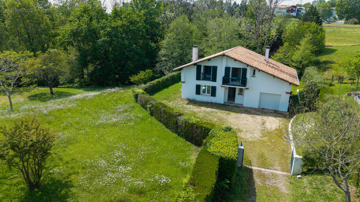 Maison à ARCANGUES