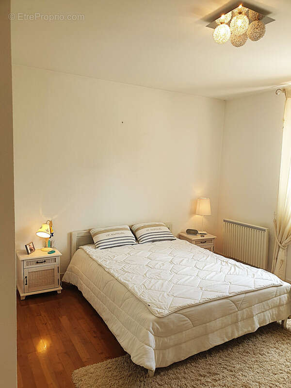 Maison 146 m² à vendre 6 pièces CHALAIS (16) 4/5 chambres, 2 garages 3 560 m² de terrain !!! - photo 19