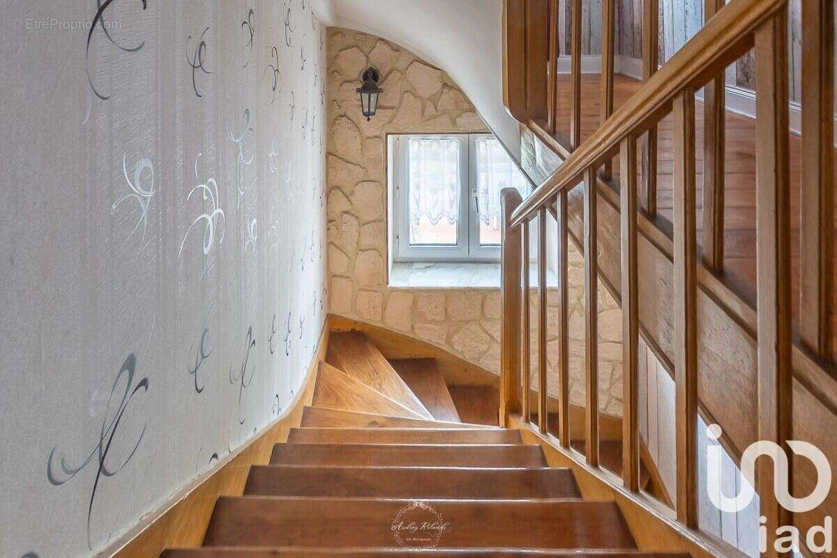 Photo 5 - Maison à AUDUN-LE-ROMAN