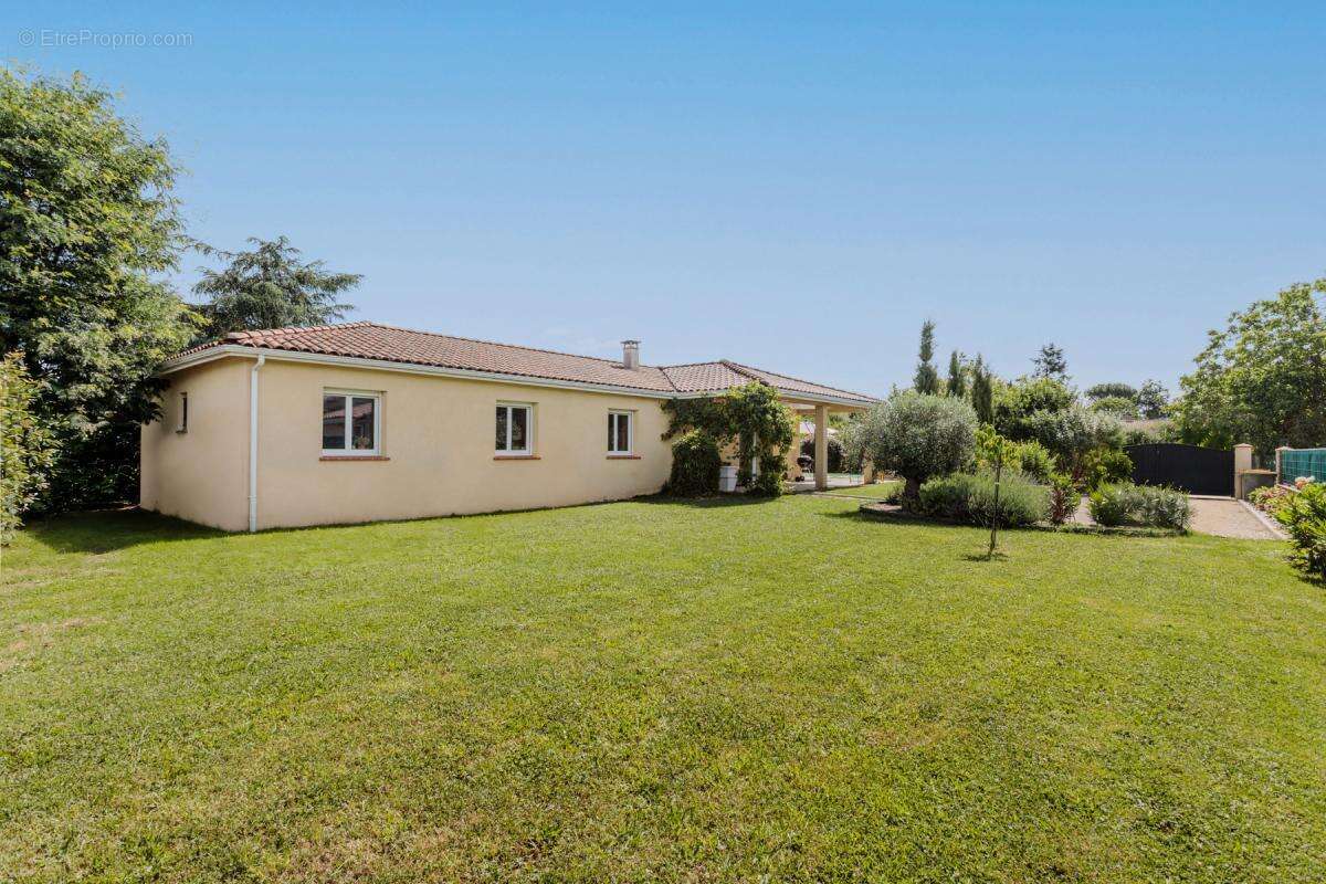 Villa contemporaine de 127 m² avec piscine et suite parentale – Calme absolu à Bondigoux - photo 9