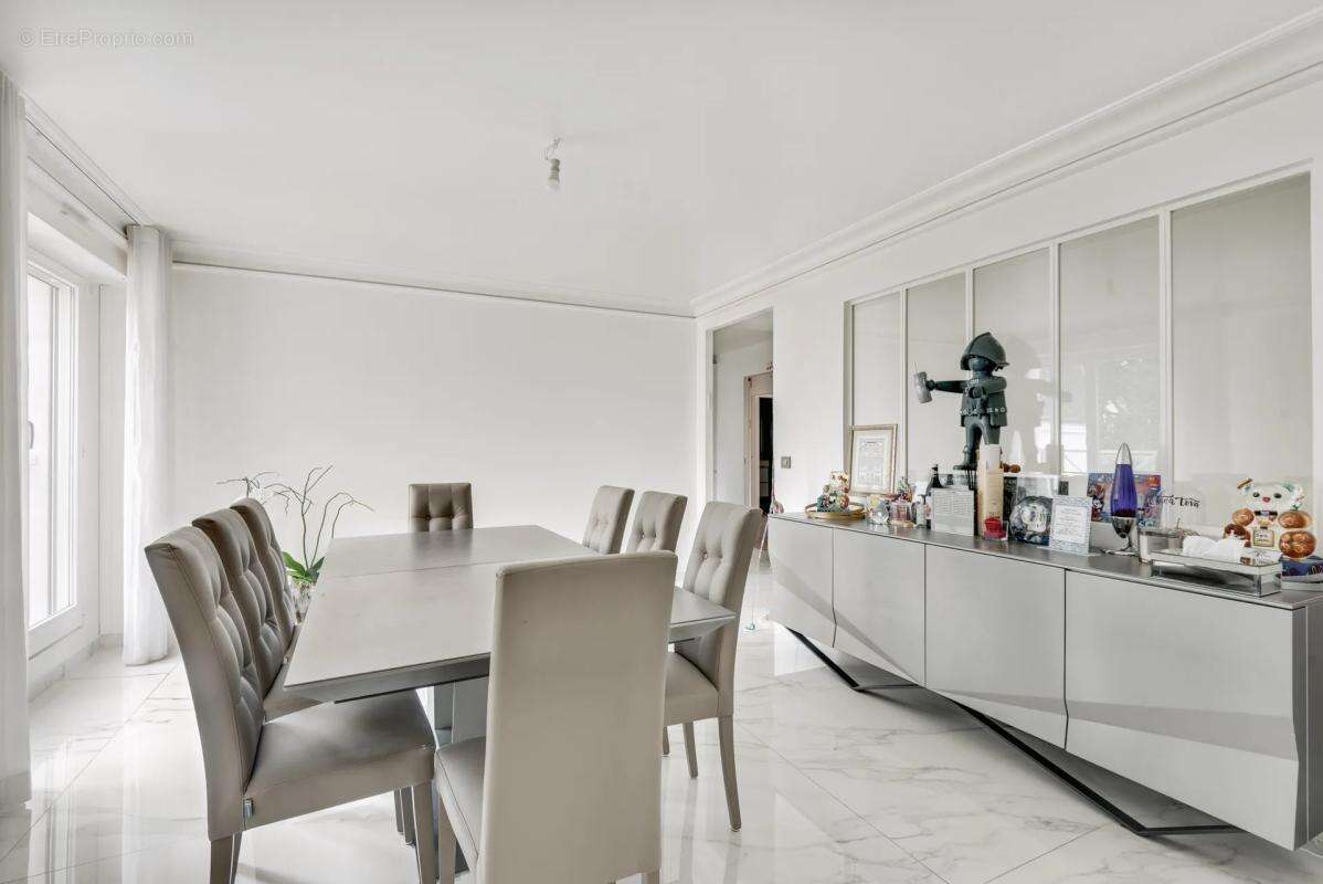 Appartement à SAINT-MAURICE