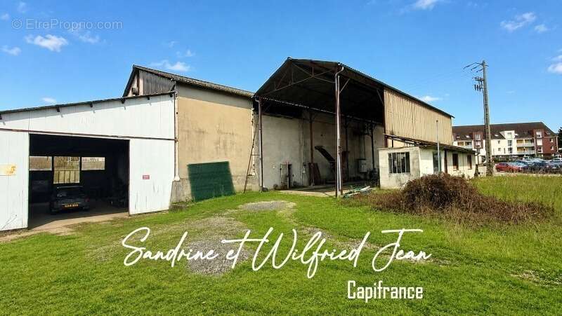 Commerce à FLEURY-SUR-ANDELLE
