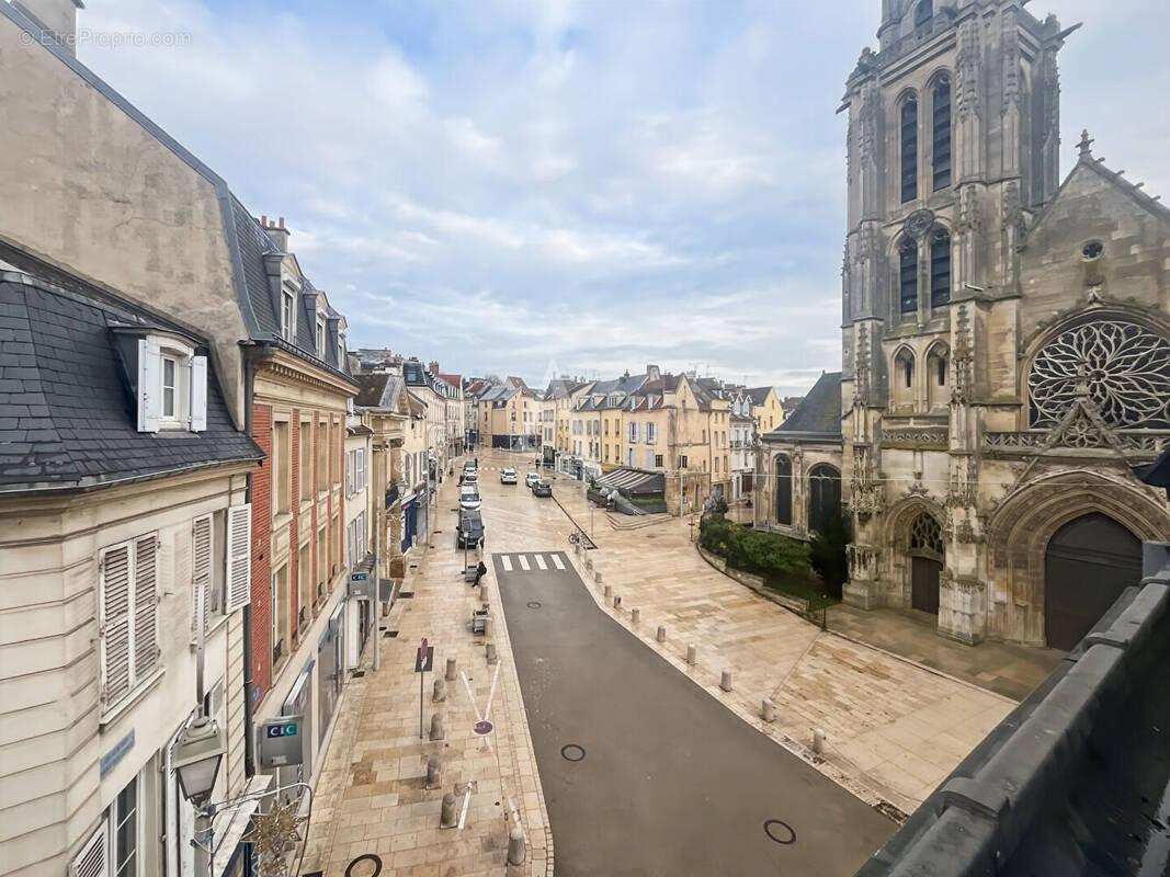 Appartement à PONTOISE