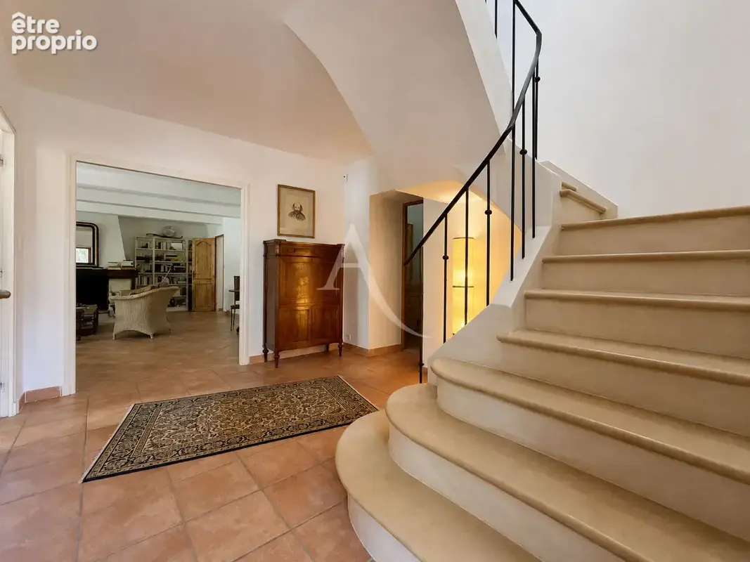 Photo Maison à Port-De-Bouc au prix de 790 000€