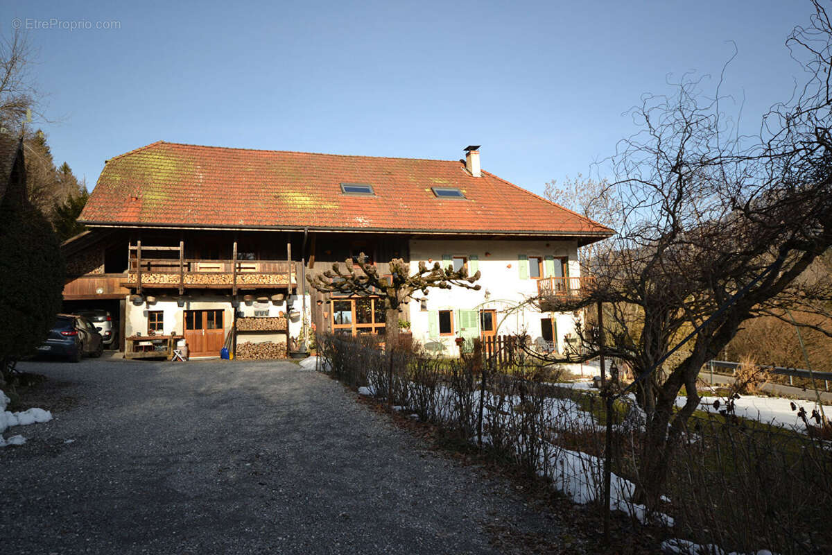 Maison à LESCHAUX