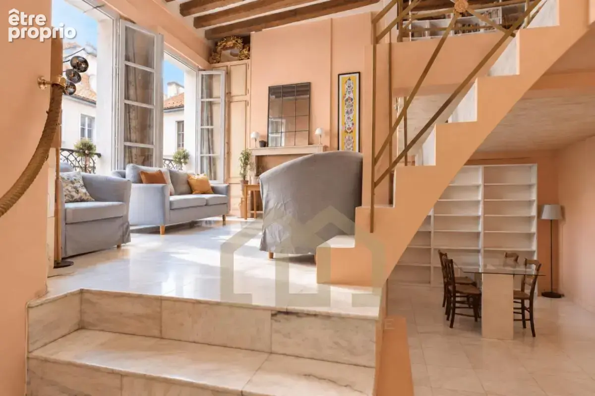 Magnifique Triplex au coeur du 5eme - photo 3