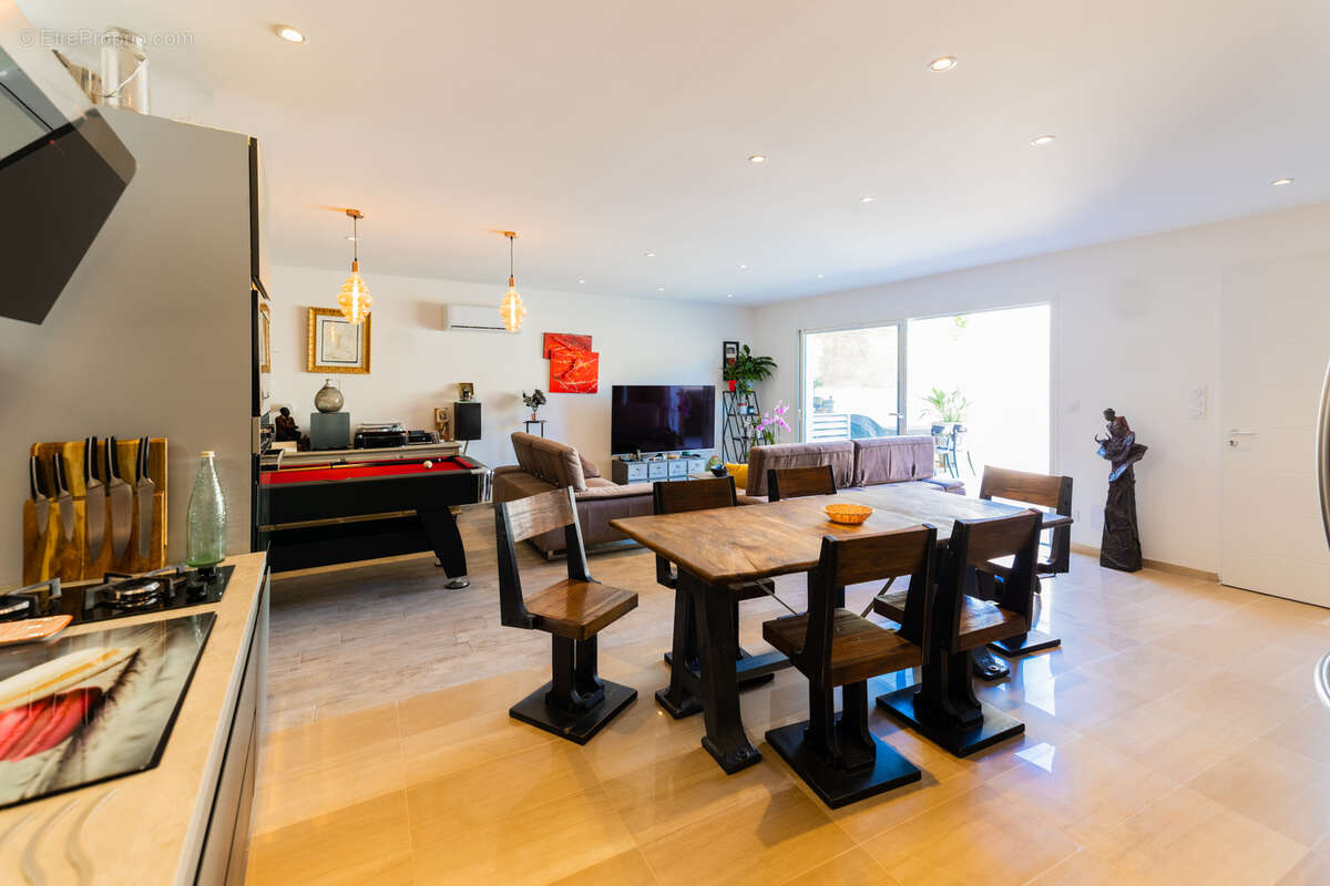 Maison à AIGUES-MORTES