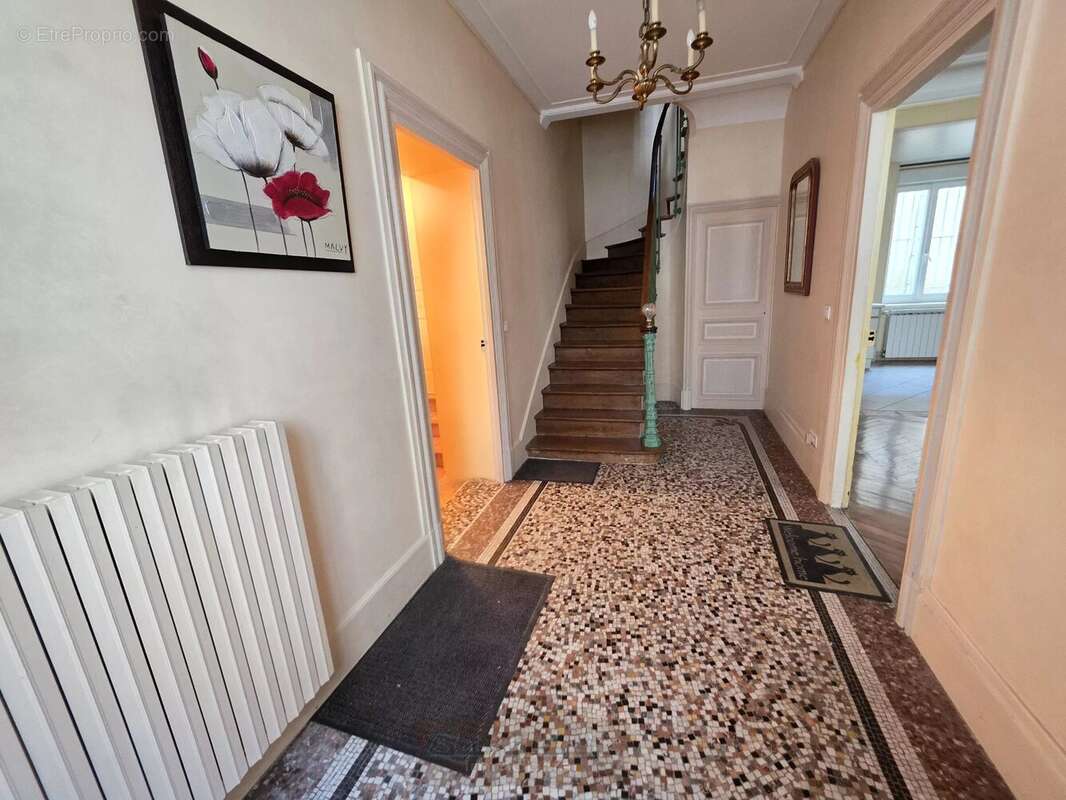 Maison à MONTARGIS