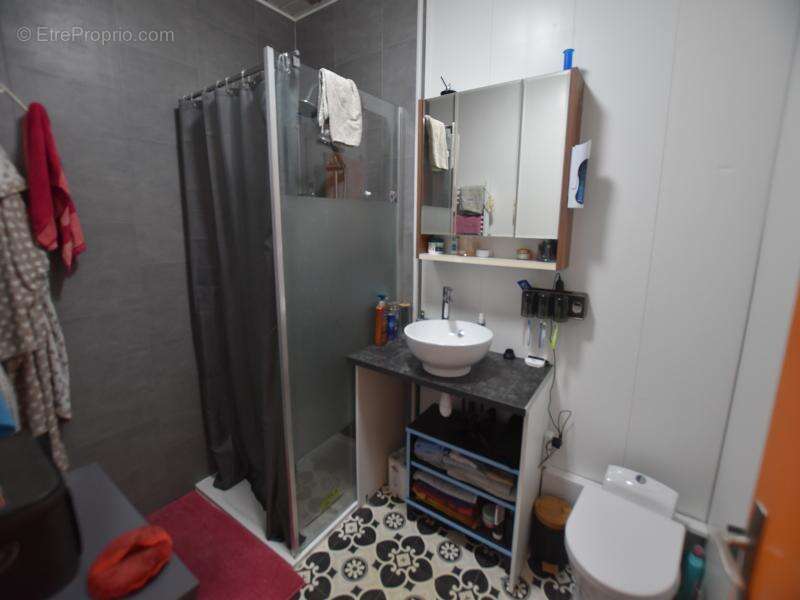 Maison à SAINT-PIERRE-DU-CHEMIN