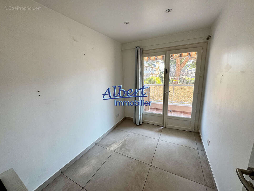 Appartement à SANARY-SUR-MER