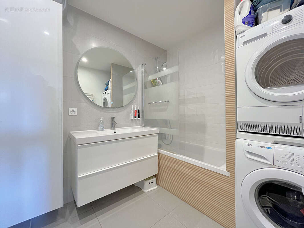 Appartement à FONTENAY-SOUS-BOIS