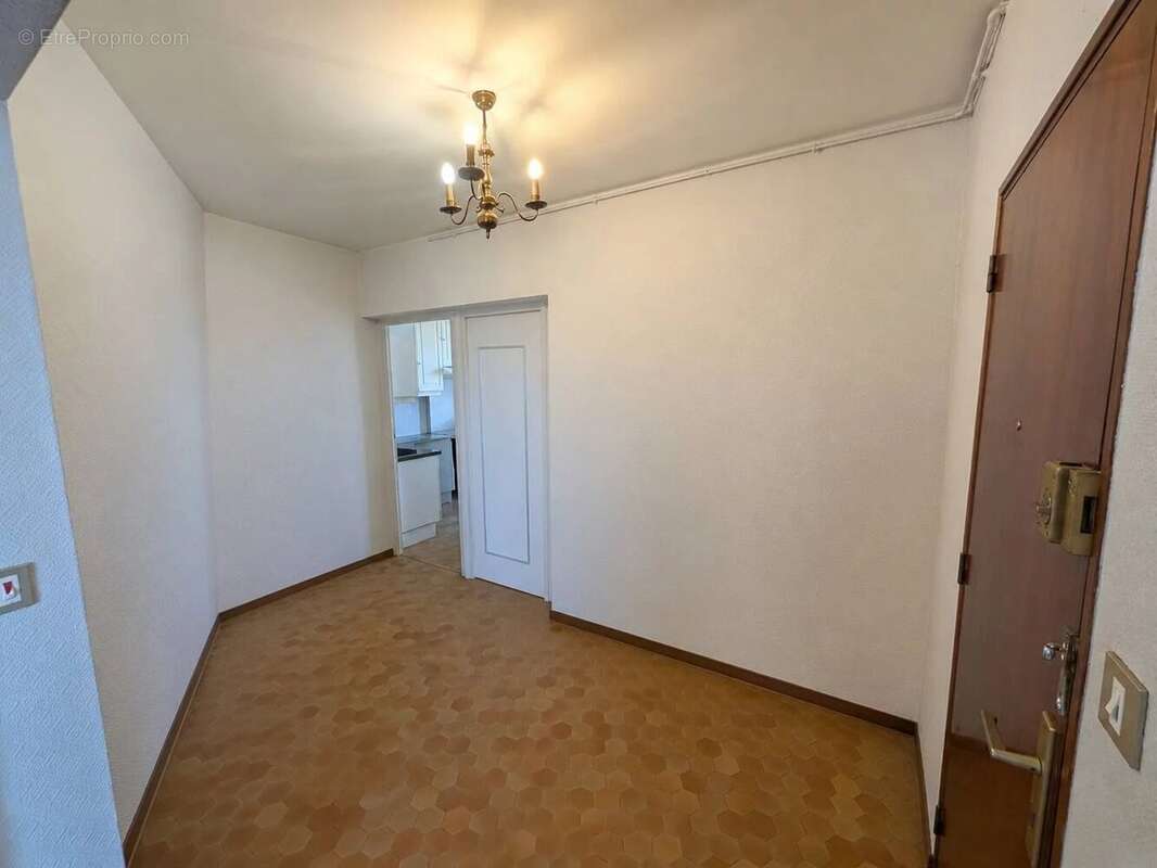 Appartement à ROMANS-SUR-ISERE