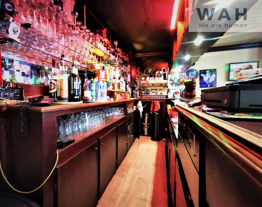 Commerce à LA GRANDE-MOTTE