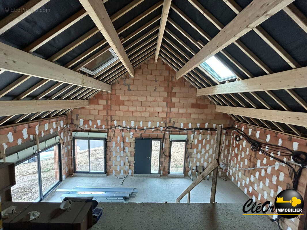 Maison à CHATENOY-EN-BRESSE