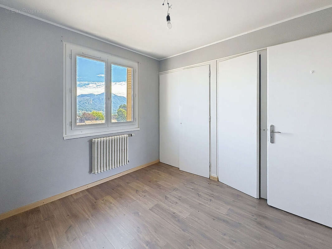 Appartement La Roche Sur Foron 4 pièce(s) 68.13 m2 - photo 6