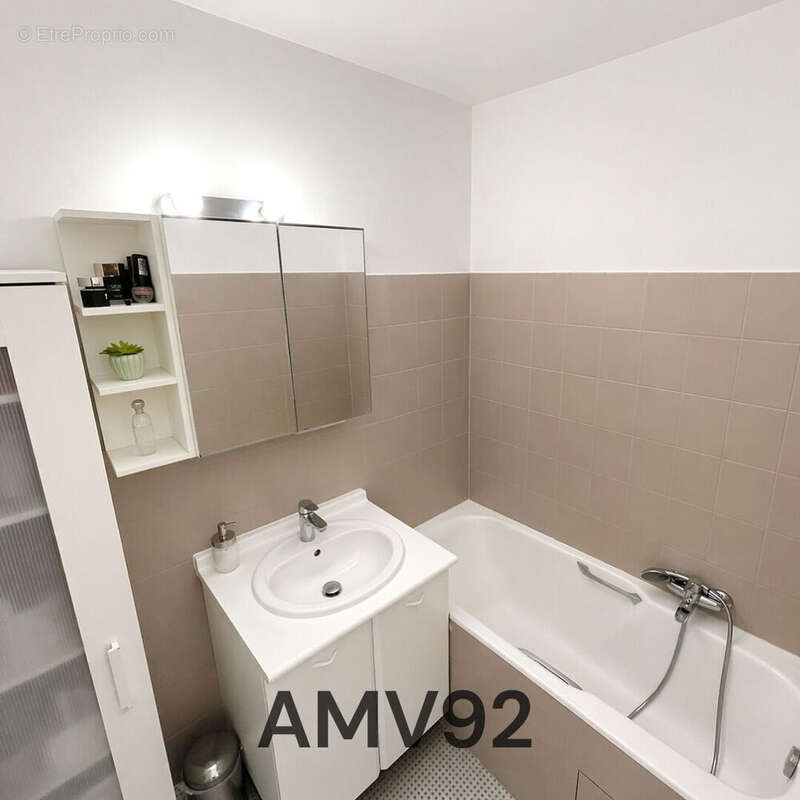 Appartement à ASNIERES-SUR-SEINE