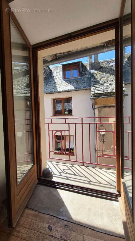 Maison à SAINT-COME-D'OLT