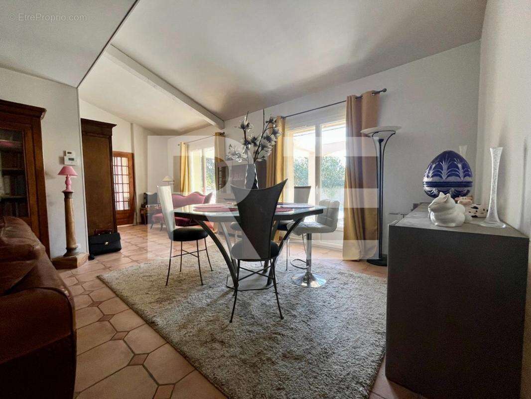 Maison à AIGUES-MORTES