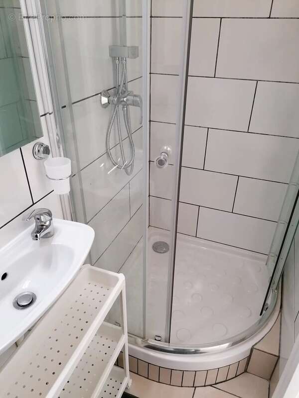 Appartement à MARSEILLE-6E