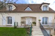 Maison à MORAINVILLIERS