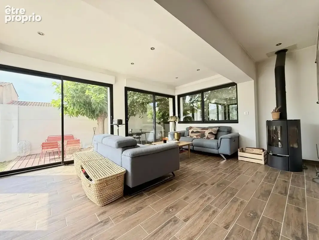Maison 7 pièces 167 m² à vendre à Clarensac (30870) - photo 6