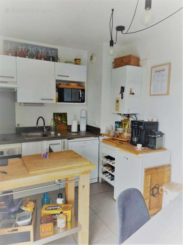 Bordeaux proche Chartrons, T2 avec balcon sur jardin et park - photo 4