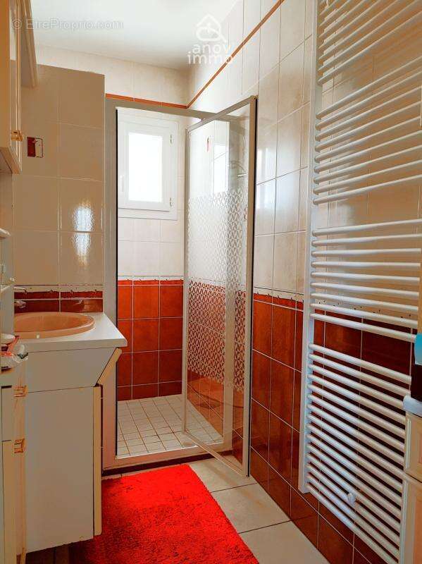 Maison à MAUPREVOIR