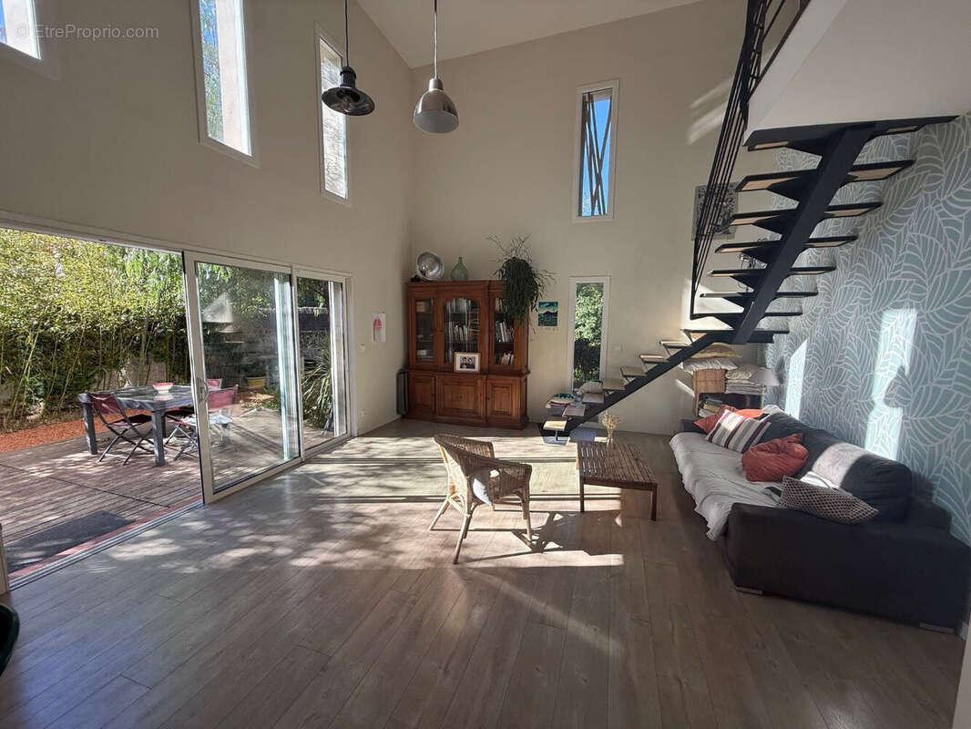 Photo 2 - Maison à SAINT-GENIS-DES-FONTAINES