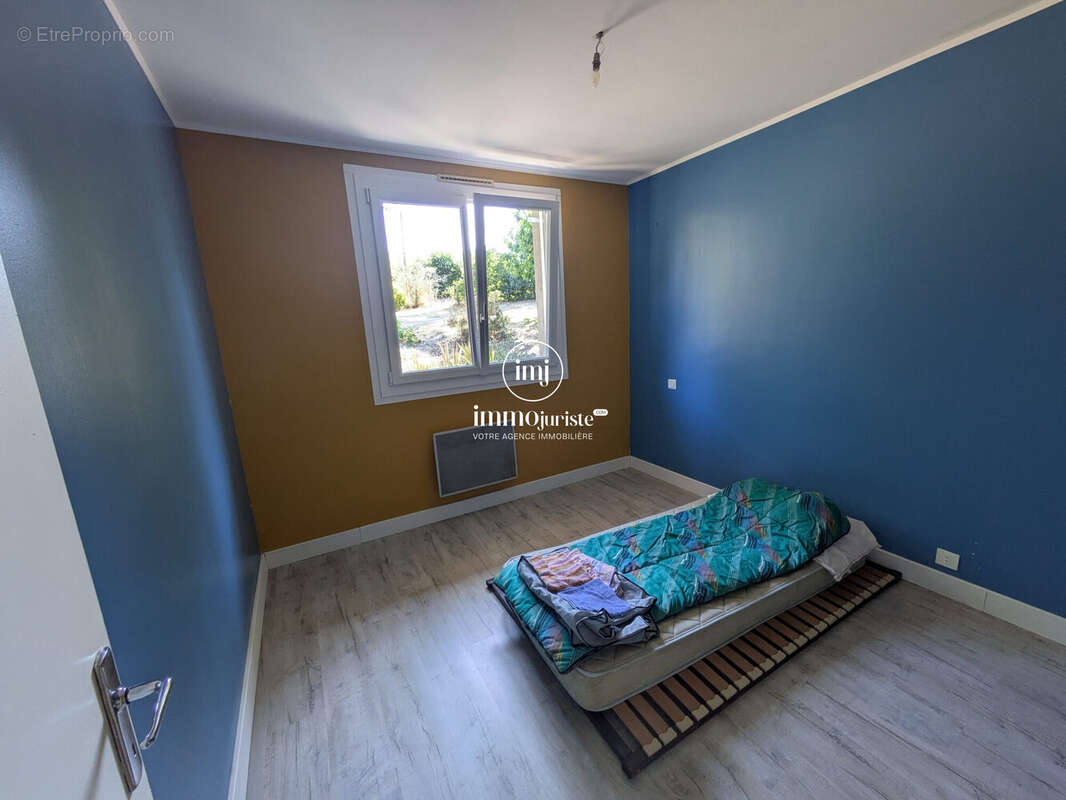Maison 141 m² à Verneuil-Sur-Vienne  - photo 7