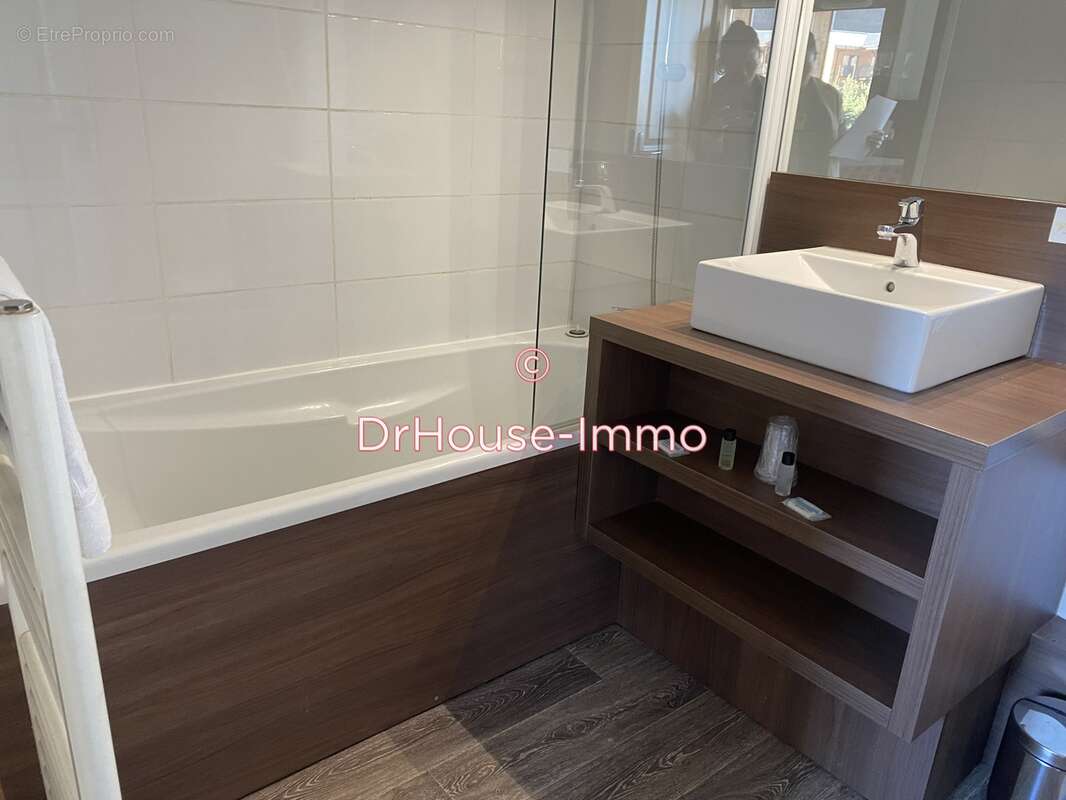 Appartement à MORILLON