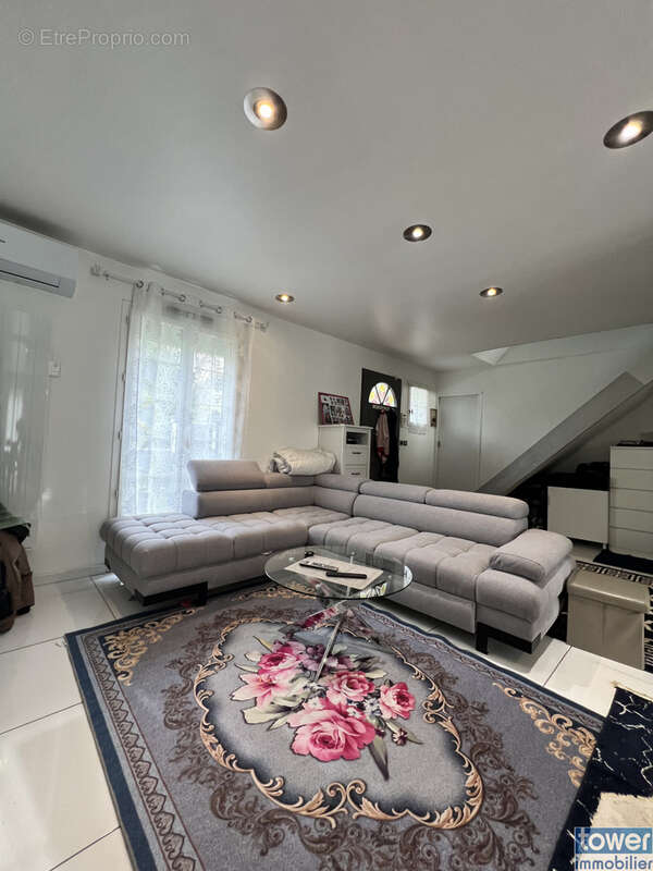 Maison à DRANCY