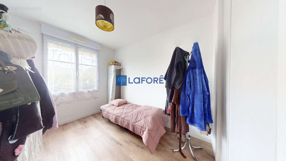 Appartement à MORANGIS